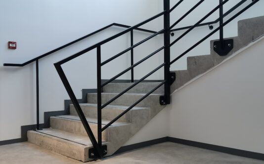 Escalier métallique noir | Renouard