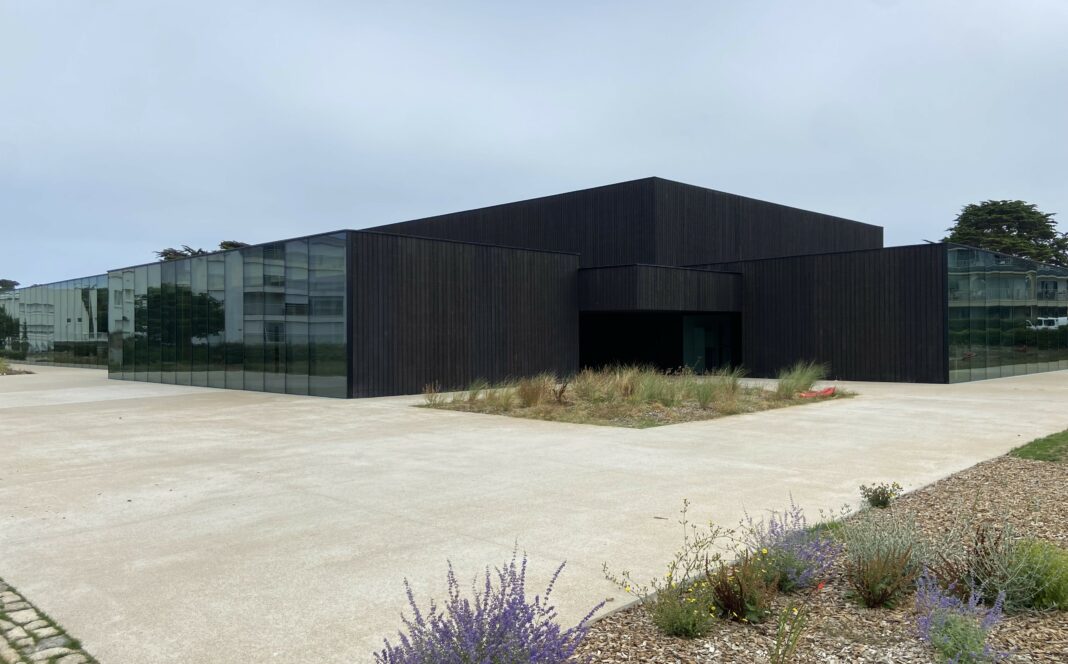 Espace Louison Bobet - Menuiseries extérieures Renouard